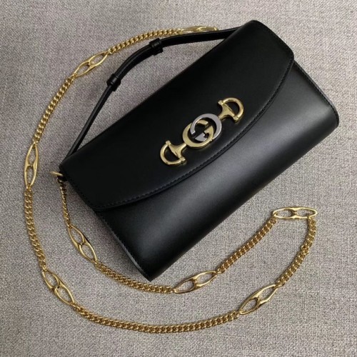 GUCCI Zumi piccola borsa a tracolla in pelle 572375 nera