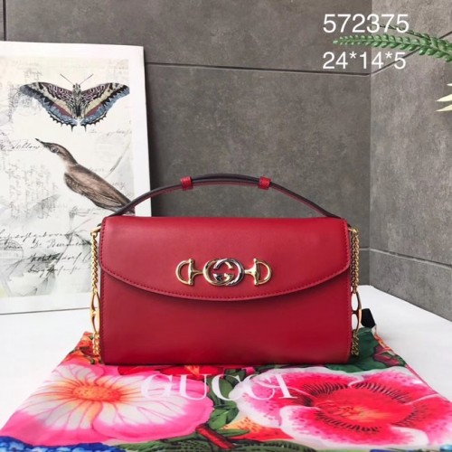 GUCCI Zumi piccola borsa a tracolla in pelle 572375 rossa