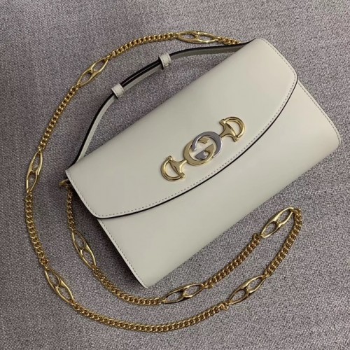 GUCCI Zumi piccola borsa a tracolla in pelle 572375 bianca