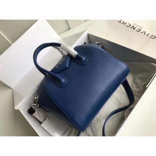 Borsa Antigona piccola in pelle di vitello granulata Givenchy BB0511 blu
