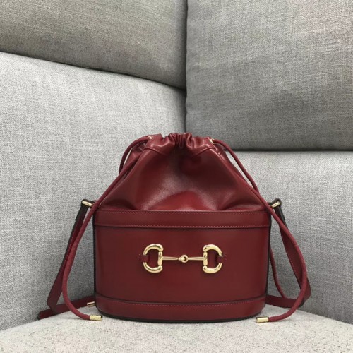 Borsa a secchiello Gucci 1955 Horsebit 602118 rossa