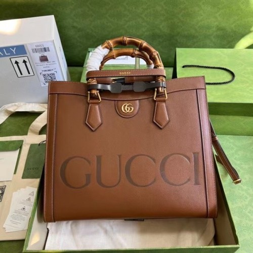 Borsa tote media Gucci Diana 655658 marrone