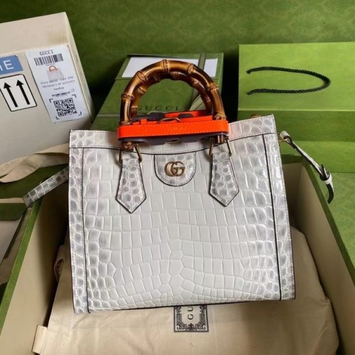 Borsa tote Gucci Diana piccola in coccodrillo 660195 bianca