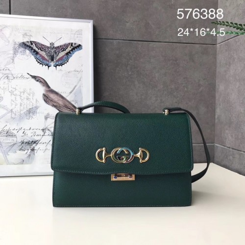 Borsa a tracolla in pelle GG Gucci A576388 verde
