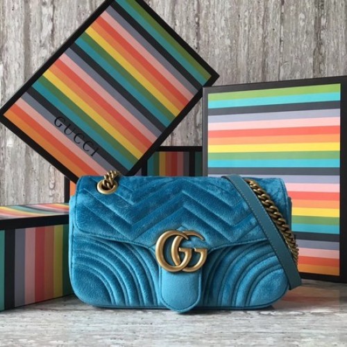 Borsa a tracolla in velluto Gucci GG Marmont Chevron 443497 SkyBlue