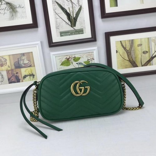 Borsa a tracolla in pelle Gucci GG Marmont Matelasse 447632 verde