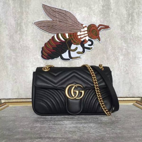 Borsa a tracolla in pelle di pecora Gucci GG Marmont 443497A nera