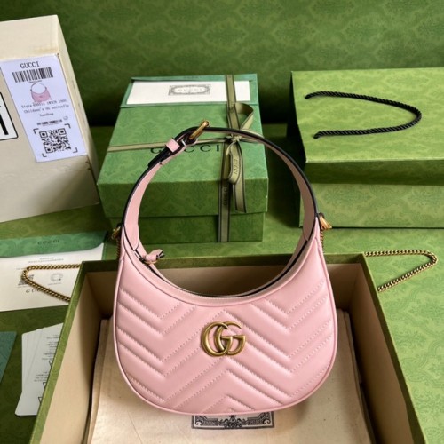 Mini borsa Gucci GG Marmont a forma di mezzaluna 699514 rosa