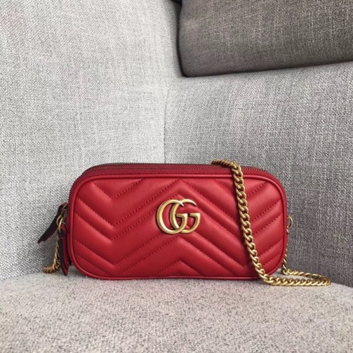 Borsa mini catena Gucci GG Marmont 546581 rossa