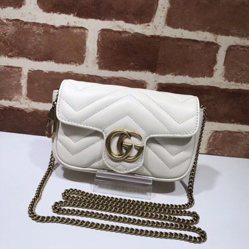 Borsa super mini Gucci GG Marmont 574969 bianca