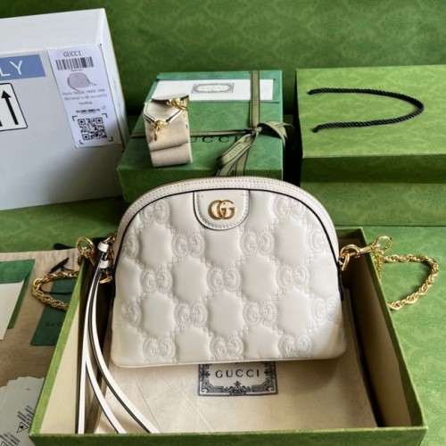 Borsa a spalla Gucci GG Matelasse in pelle 702229 bianca