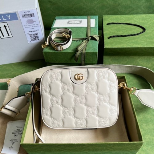 Borsa a spalla Gucci GG Matelasse in pelle 702234 bianca