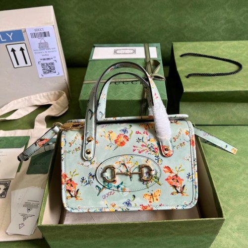 Borsa Gucci Horsebit 1955 mini con manico superiore 645453 celeste