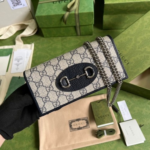 Portafoglio Gucci Horsebit 1955 con catena 621892 blu