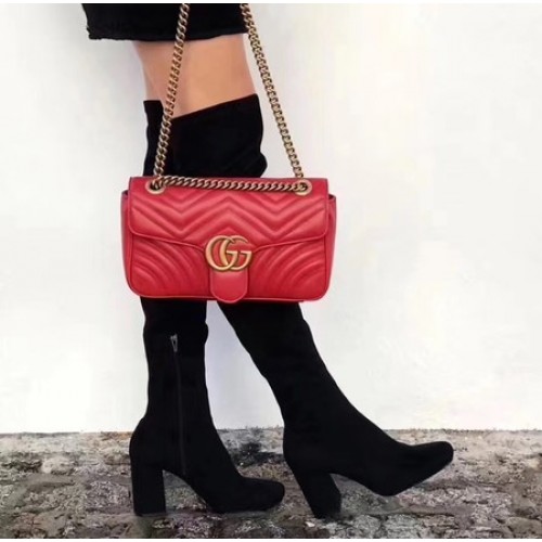Borsa a tracolla Gucci Now GG Marmont Matelasse 443496 rossa