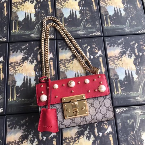 Borsa a spalla Gucci Padlock piccola GG Pearl A409487 rossa