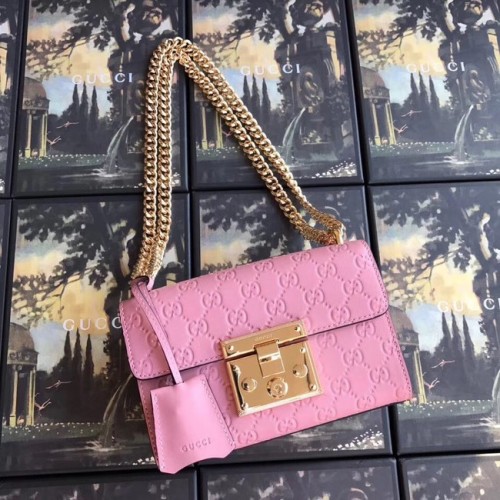 Borsa a tracolla Gucci Padlock piccola GG 409487 rosa