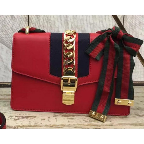 Borsa a catena in pelle Gucci Sylvie 431667 rossa