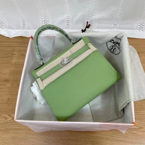 Hermes Kelly 25 centimetri borse a tracolla Epsom KL2755 verde e metallo tono argento