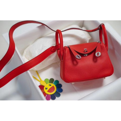 Borsa in pelle Hermes mini Lindy Togo LD19 rosso e metallo tono argento
