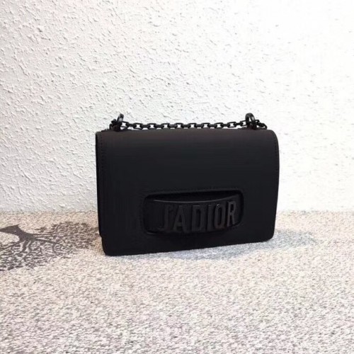 BORSA CON PATTA JADIOR IN VITELLO NERO M9000SL