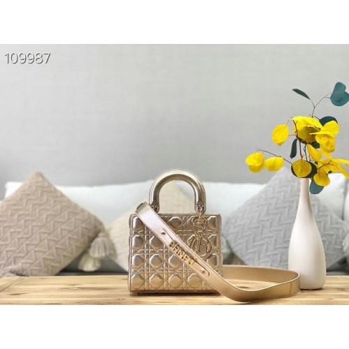 BORSA LADY DIOR MY ABCDIOR pelle di agnello Cannage oro M0538O