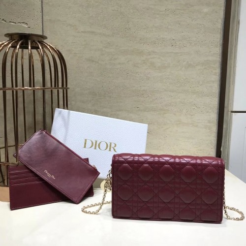 LADY DIOR PORTAFOGLIO in montone C9025A Bordeaux