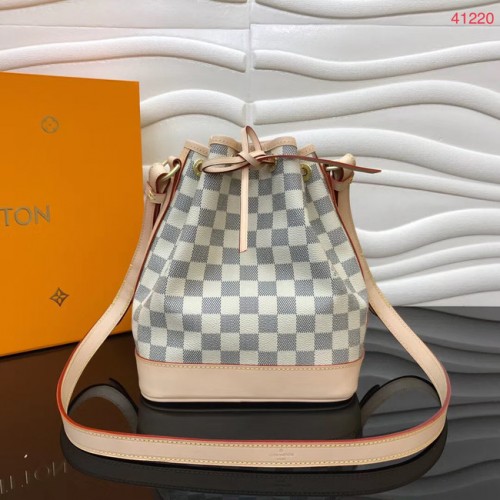 Louis Vuitton Damier Azur Tela M41220