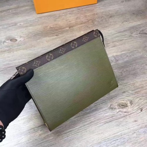 Louis Vuitton Epi Leather POCHETTE VOYAGE MM M67736 Verde