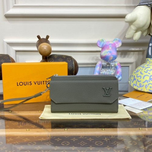 Louis Vuitton FELICIE POCHETTE M69831 grigio