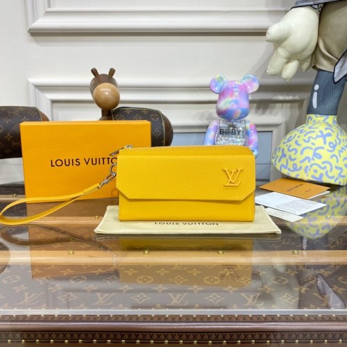 Louis Vuitton FELICIE POCHETTE M69831 giallo