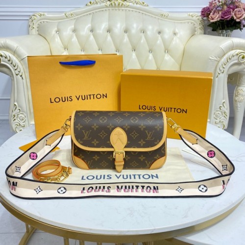 Tela monogramma Louis Vuitton M45985