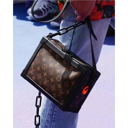 Tela monogramma Louis Vuitton PETITE MALLE M44427