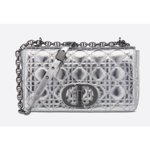 BORSA CARO DIOR MEDIA Pelle di vitello metallizzata stropicciata Dior Spatial tonalità argento M9242B