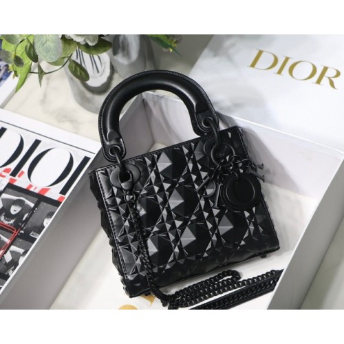 BORSA LADY DIOR MEDIA Pelle di vitello Cannage M0566OE nera