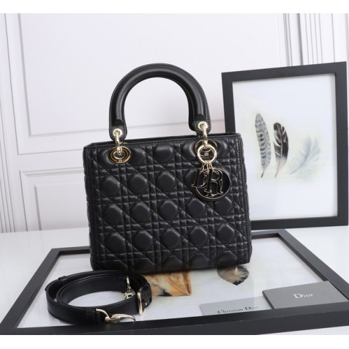 BORSA LADY DIOR MEDIA Cannage Pelle di agnello M0565E nera