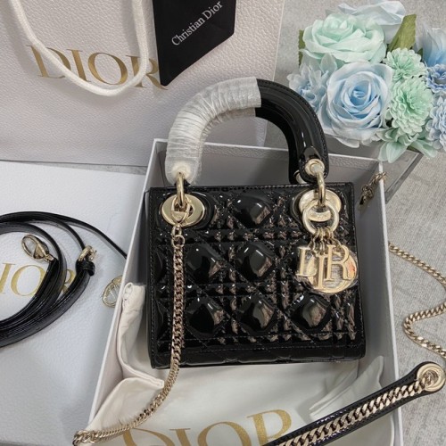 BORSA MINI LADY DIOR Pelle di vitello verniciata Cannage M0566OW nero&oro