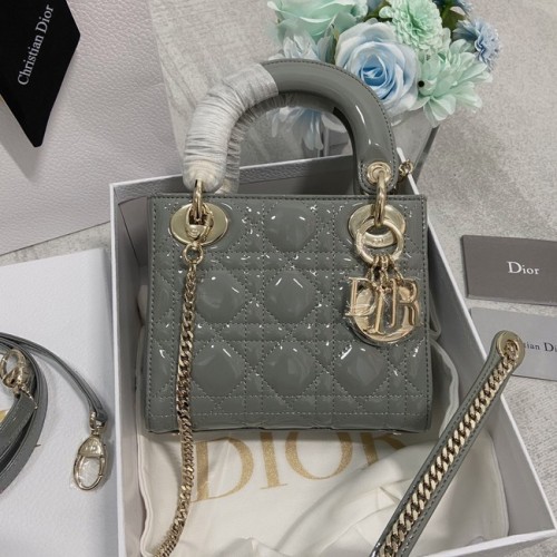 BORSA MINI LADY DIOR Pelle di vitello verniciata Cannage M0566OW grigio&oro