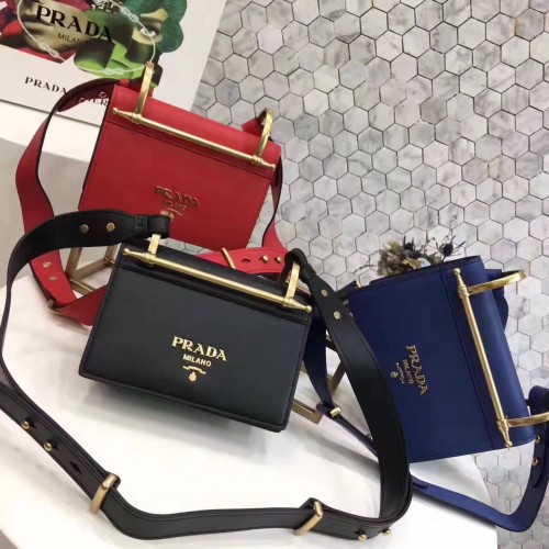 PRADA Borsa a tracolla con patta in pelle originale P2312