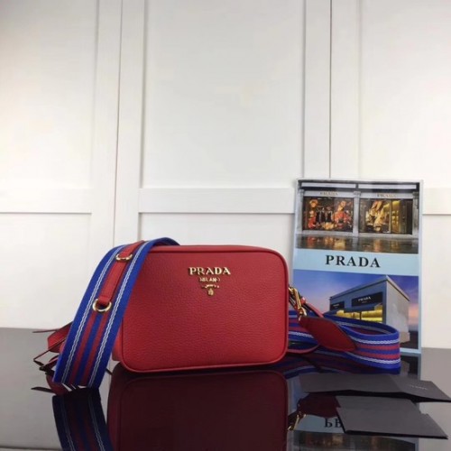 Prada Borsa a Spalla in Pelle di Vitello 1BH082-2B rossa