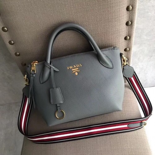 Prada Borsa in pelle di vitello 1BH111 grigia