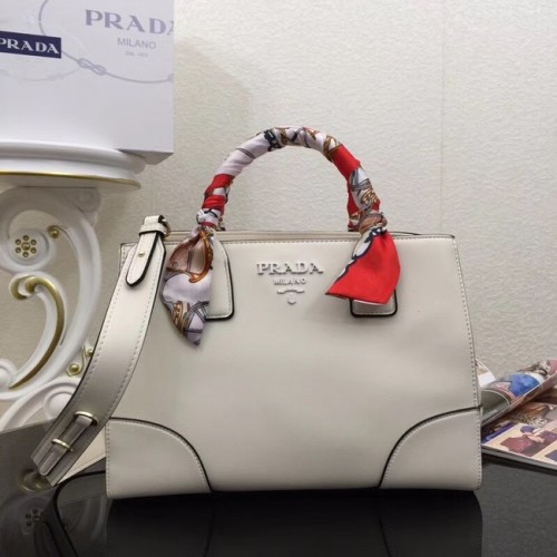Prada Borsa in pelle di vitello 2025 bianca