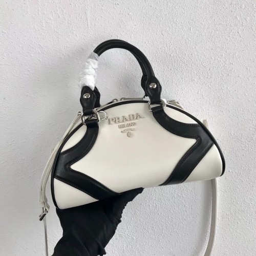 Prada Borsa tote in pelle di vitello 1BD071 bianca&nera