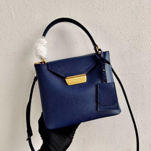 Borsa Prada in pelle di vitello 1BN012 blu