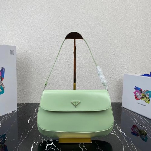 Prada Cleo borsa a spalla in pelle spazzolata con patta 1BH276 verde