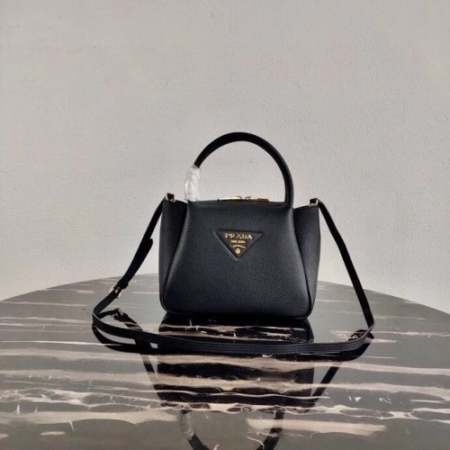 Borsa tote Prada in pelle di cervo 1BC145 nera