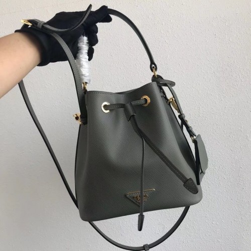 Borsa Prada Galleria in Pelle Saffiano 1BE032 Grigio