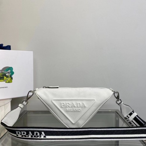 Borsa a spalla Triangolo in pelle Prada 2EV055 bianca