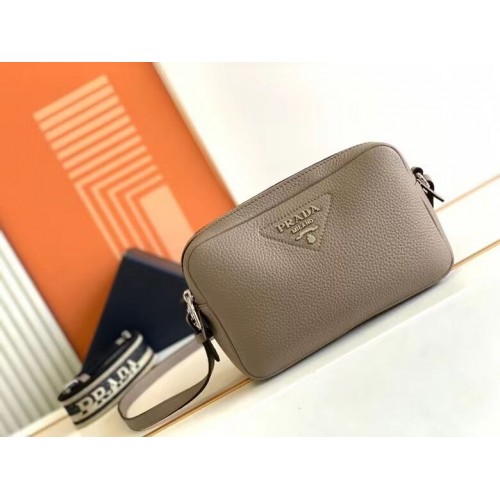 Prada Borsa in pelle con tracolla 1DB820 grigia