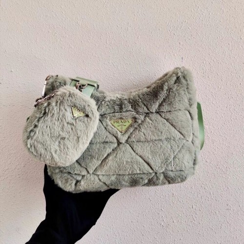 Prada Borsa a tracolla in pelo di visone 1BC151M verde chiaro